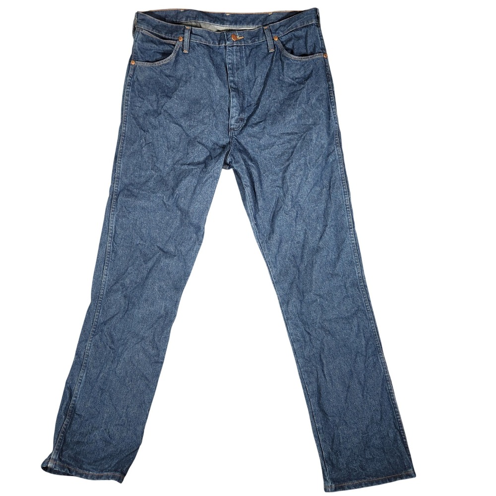 Wrangler Jeans Mens 38x34 Blue Excellent Cowboy Cut 13MWZPW Made in USA Denim